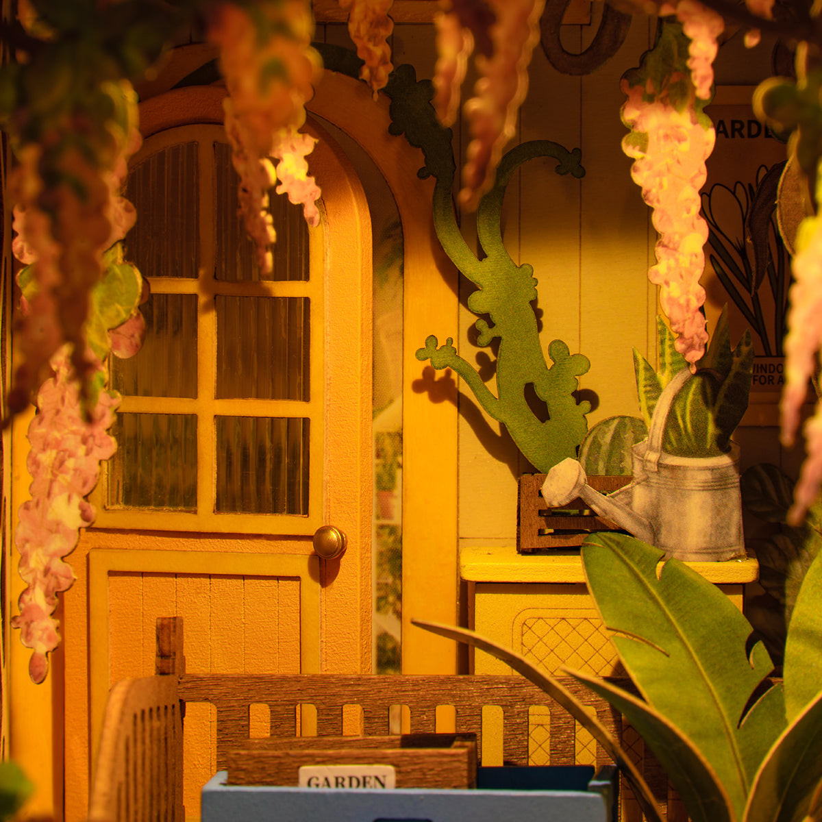 Holiday Garden House TGB06