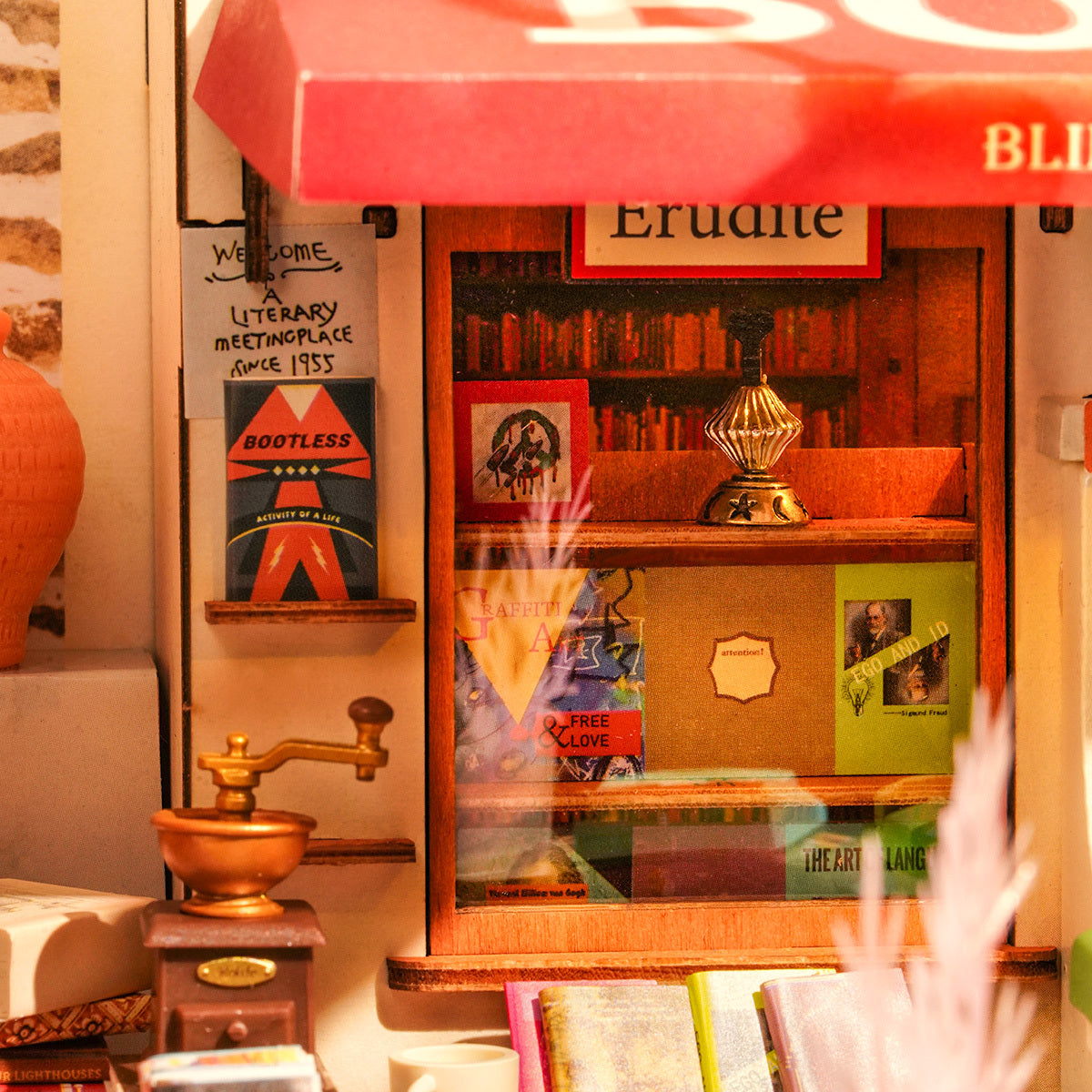 Corner Bookstore DG164