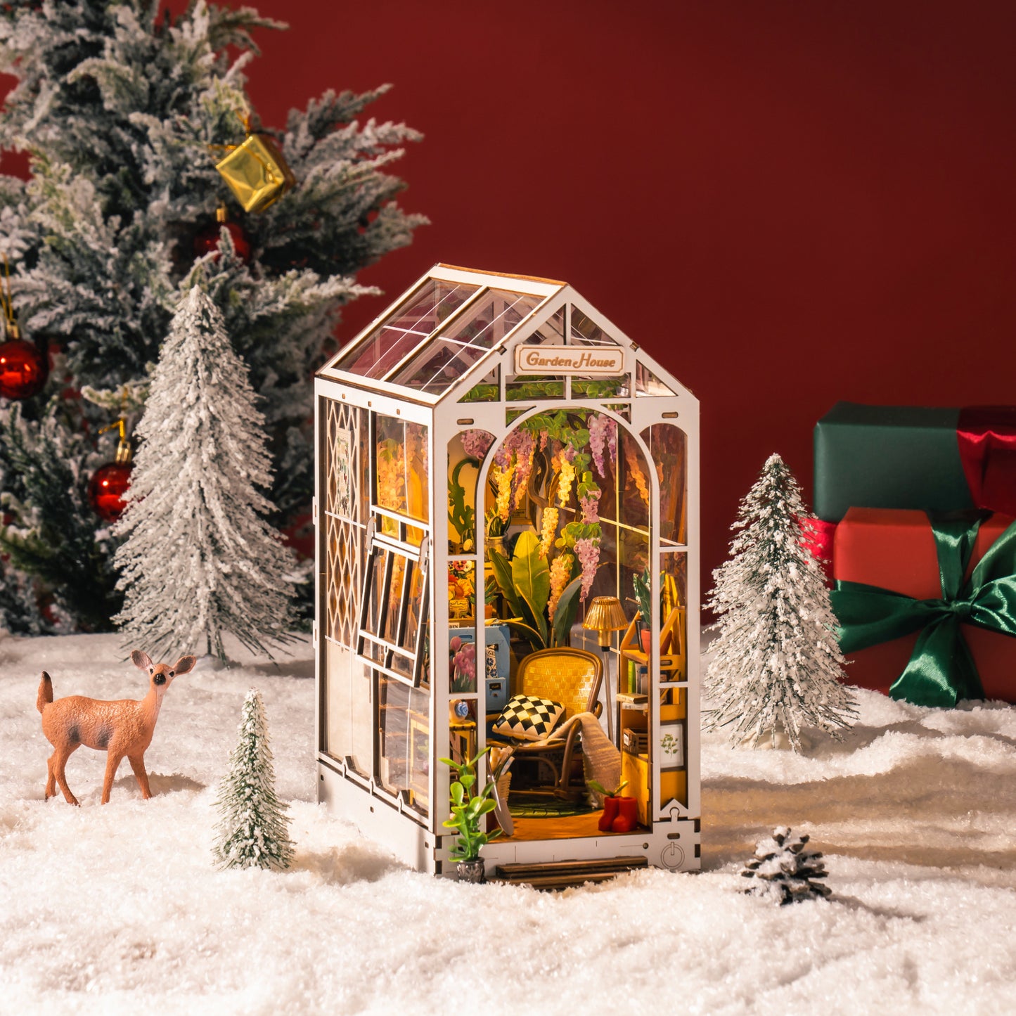 Holiday Garden House TGB06
